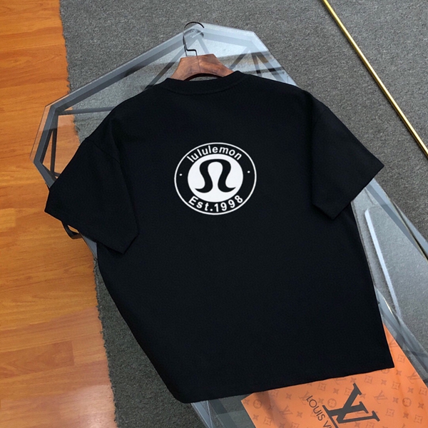 ブランドTシャツ背面デザイン