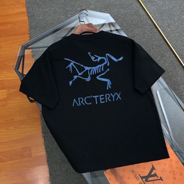 ブランドTシャツ背面デザイン
