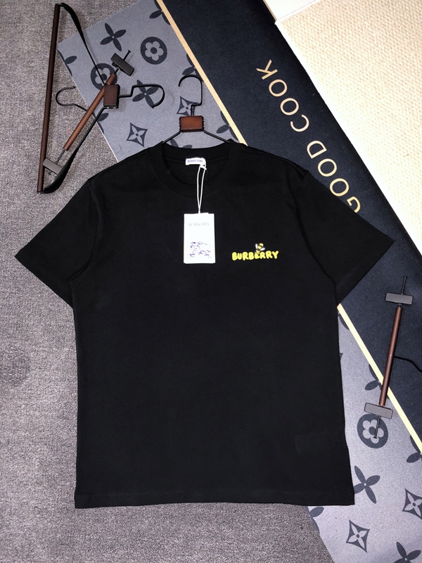 ブランドTシャツ正面デザイン