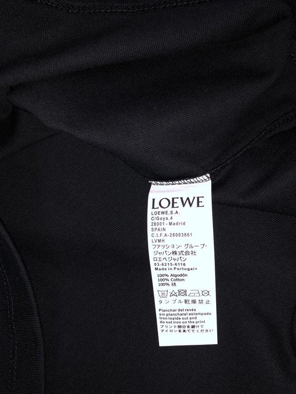 ブランドTシャツ角部分ディテール