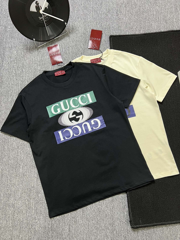 ブランドTシャツ背面デザイン