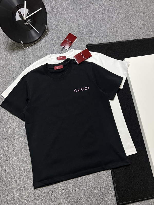 ブランドTシャツ背面デザイン
