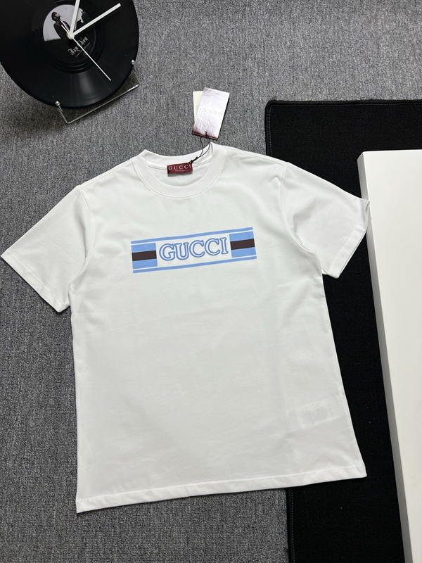 ブランドTシャツ正面デザイン