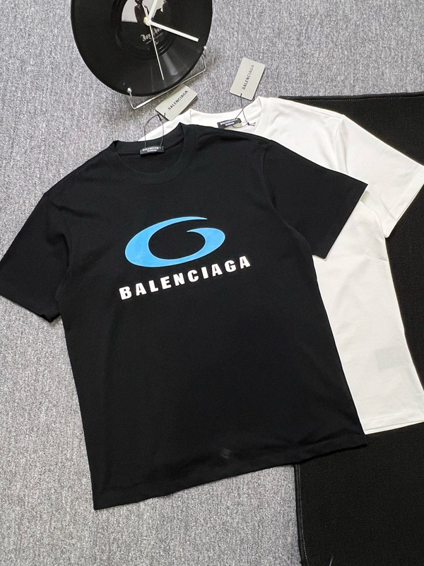 ブランドTシャツ背面デザイン