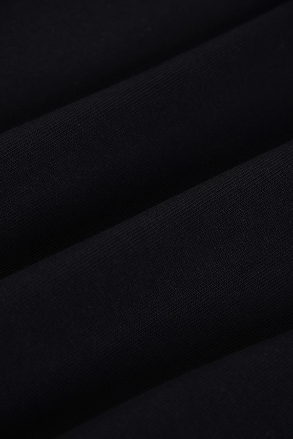 ブランドTシャツ着用イメージ