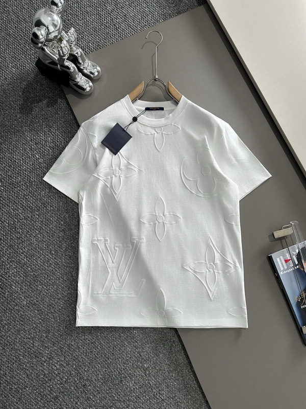 ブランドTシャツ正面デザイン