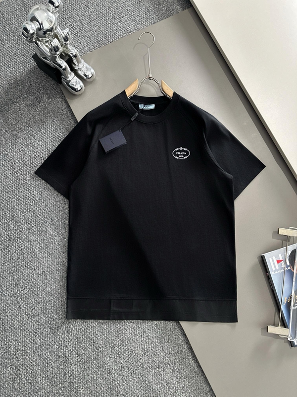 ブランドTシャツ正面デザイン