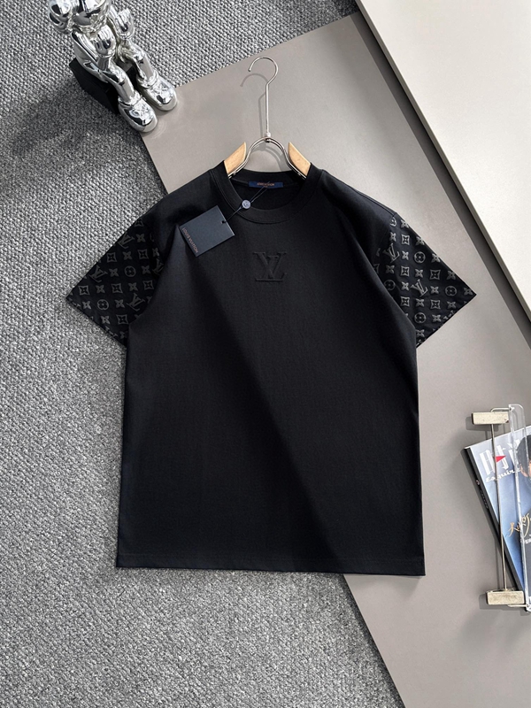 ブランドTシャツ正面デザイン