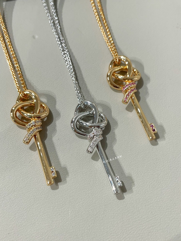 ティファニーアクセサリー全体デザイン