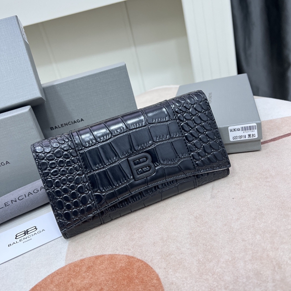 超激安ブランド財布偽物正面デザイン