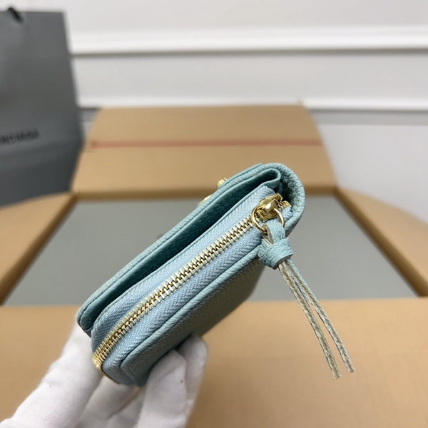 超激安ブランド財布偽物背面デザイン