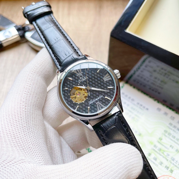 ブランド時計素材ディテール
