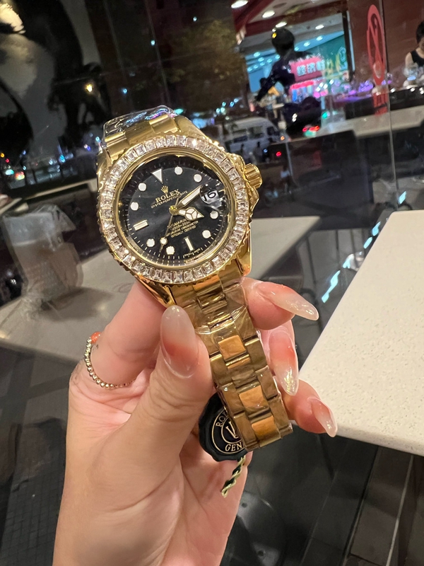 ブランド時計内部構造